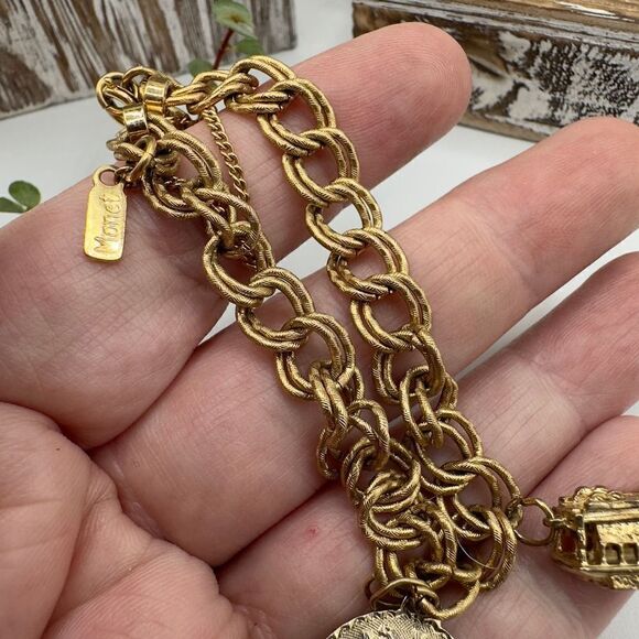 Vintage Monet Charm Bracelet Cable Car Charm & Las Vegas Charm - Picture 5 of 11